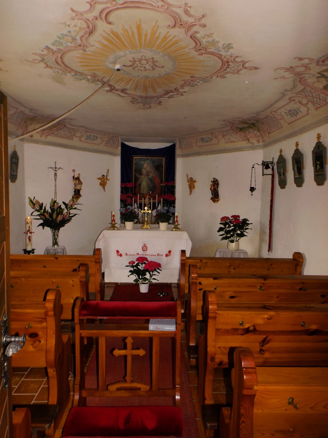 Das Innere der Kapelle Marienthal