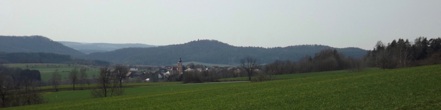 Dieterskirchen vor dem Kühberg