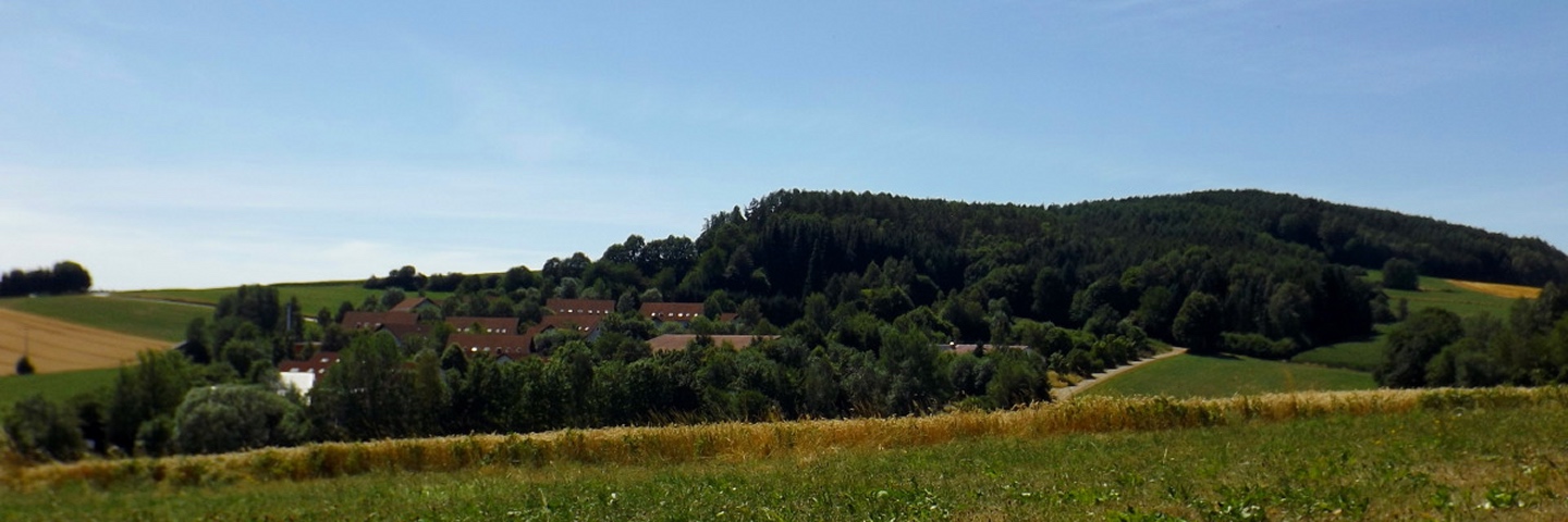 Höfenberg und das Feriendorf